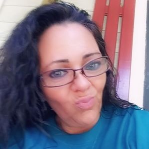 Meet your Posher, Armanda